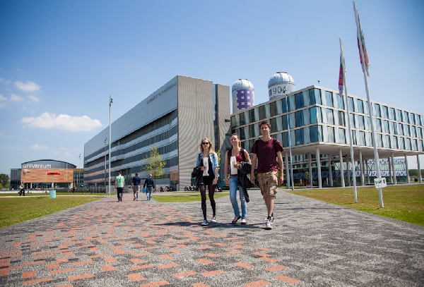 Holanda: Becas para Maestría en Economía e Negocios University of Ámsterdam 