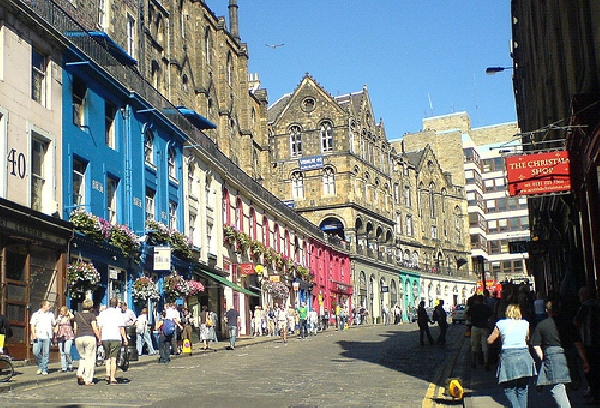 Reino Unido: Becas para Doctorado en Varios Temas University of Edinburgh