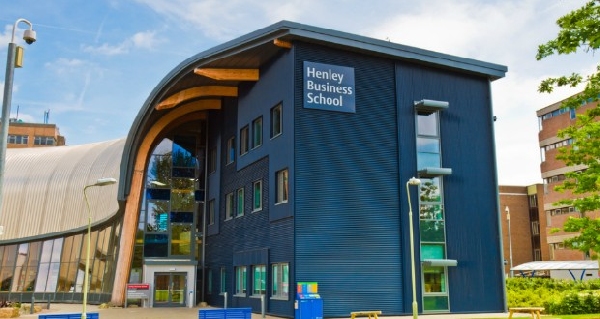 Reino Unido: Becas para Maestría en Administración y Negocios Henley Business School