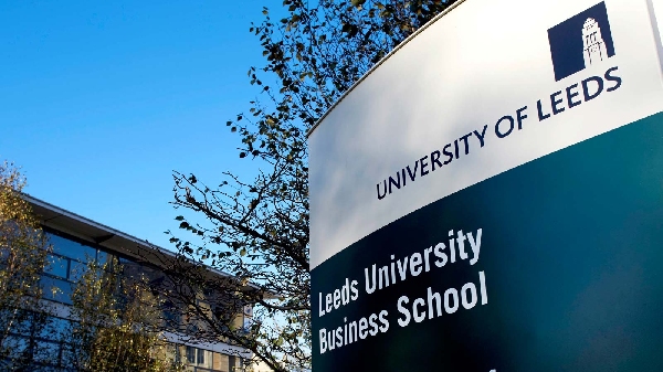 Reino Unido: Becas para Pregrado en Administración y Gerencia Leeds University Business School