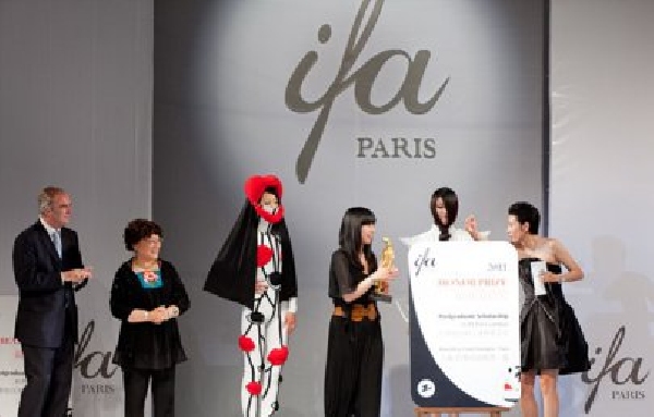 Francia: Becas para Pregrado y Postgrado en Diseño y Moda IFA Paris