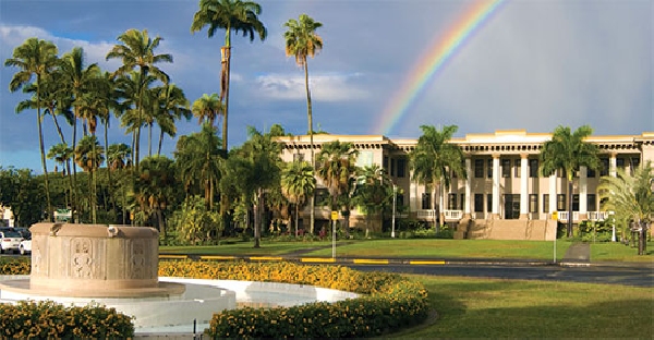 Estados Unidos: Becas para Pregrado en Varios Temas University of Hawaii