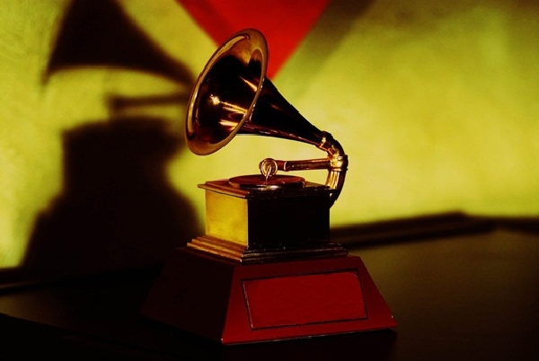 Becas para Pregrado en Música Fundación Cultural Latin Grammy