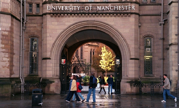 Reino Unido: Becas para Pregrado en Economía y Finanzas Manchester University