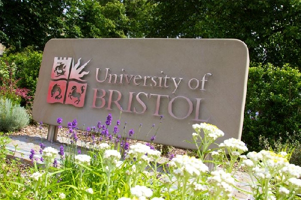 Reino Unido: Becas para Doctorado en Ciencias University of Bristol